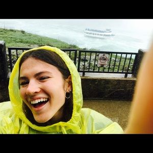 Meet your Posher, Rachel